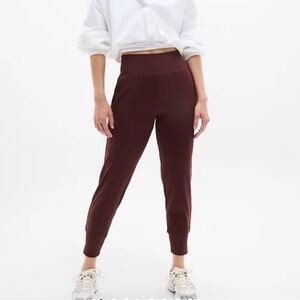 Athleta Women's High-Waisted Joggers - burgundy